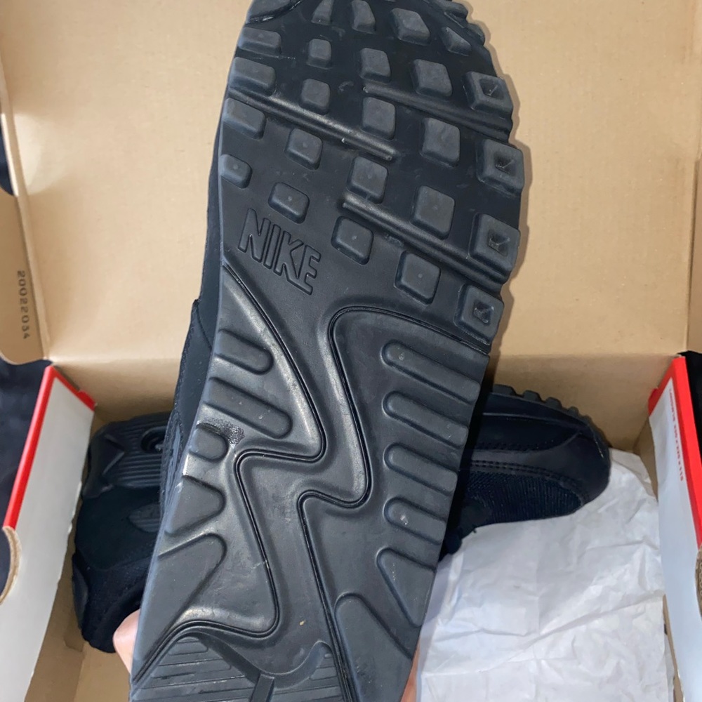 Men’s Nike Air Max - Picture 4 of 4